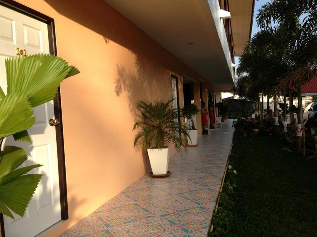 Phuket Airport Inn Ban Bo Han Exterior photo